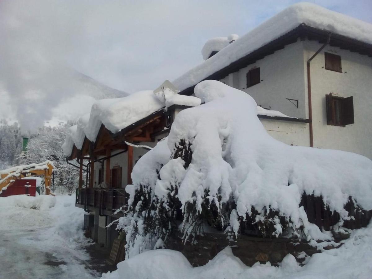 Appartamento casa vacanze Cogolo Esterno foto